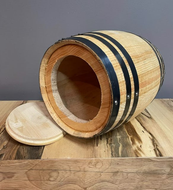 10 liter pine barrel with lid