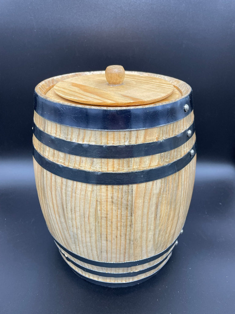 10 liter pine barrel with lid